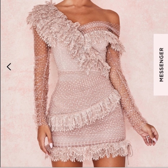 Elegant One-Shoulder Lace Dress - Picture 1 of 2